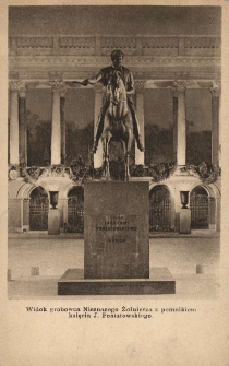 Widok grobowca Nieznanego Żołnierza z pomnikiem księcia J. Poniatowskiego