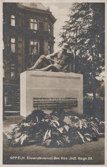 Oppeln : Ehrendenkmal des Res. Inft. Regs. 23
