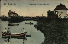 Brzeg : Park Wolności, staw gondolowy i restauracja w parku miejskim